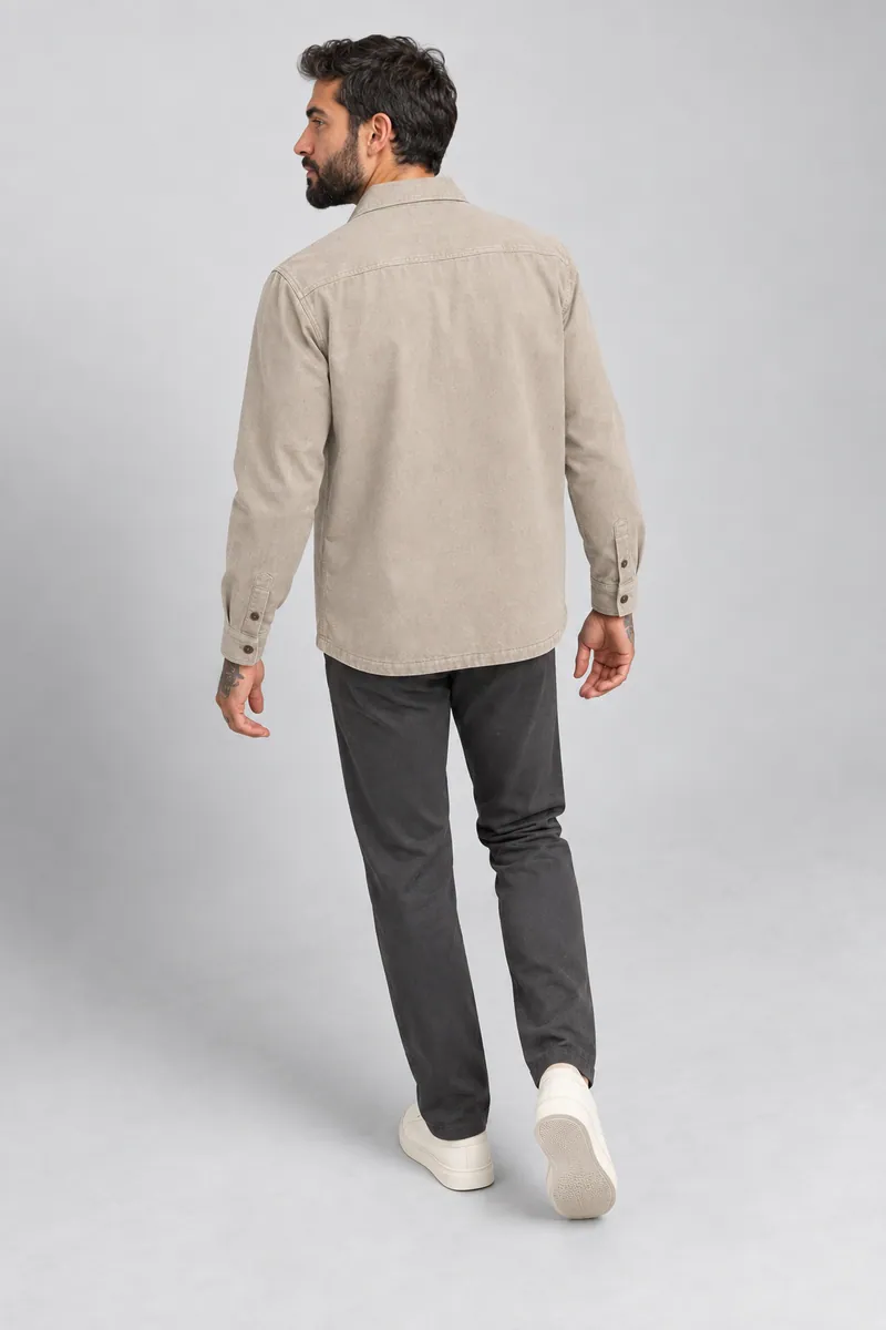 3003 Çift Cepli Hafif Overshirt, Taş — Arka (Arka · yüksek kamera geri adım)
