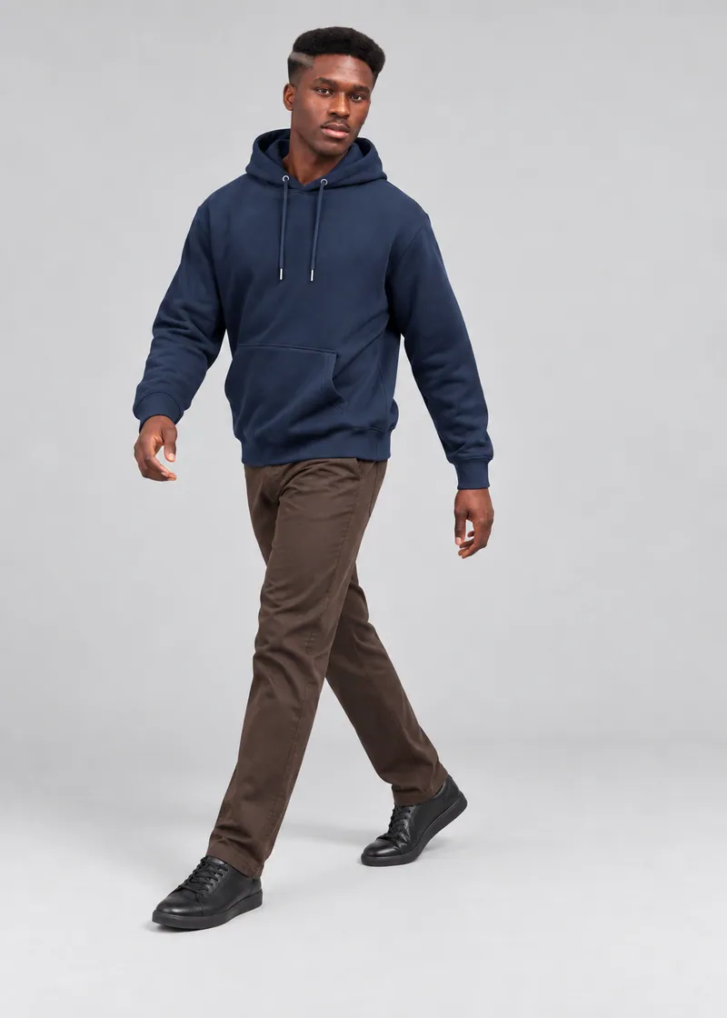 1002 Kapüşonlu Kanguru Cepli Sweatshirt, Koyu lacivert — Ön (Diyagonal ileri pivot)